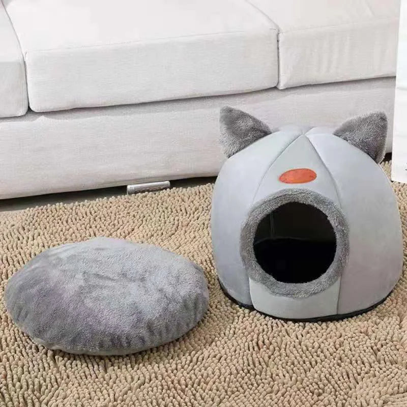 Cozy Hooded Cat Bed with Soft Cushion